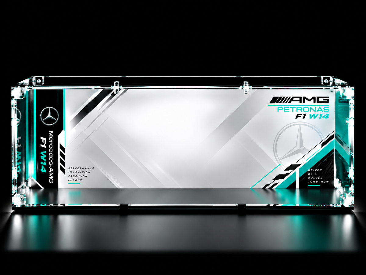 Mercedes-AMG F1 W14 — Vitrine