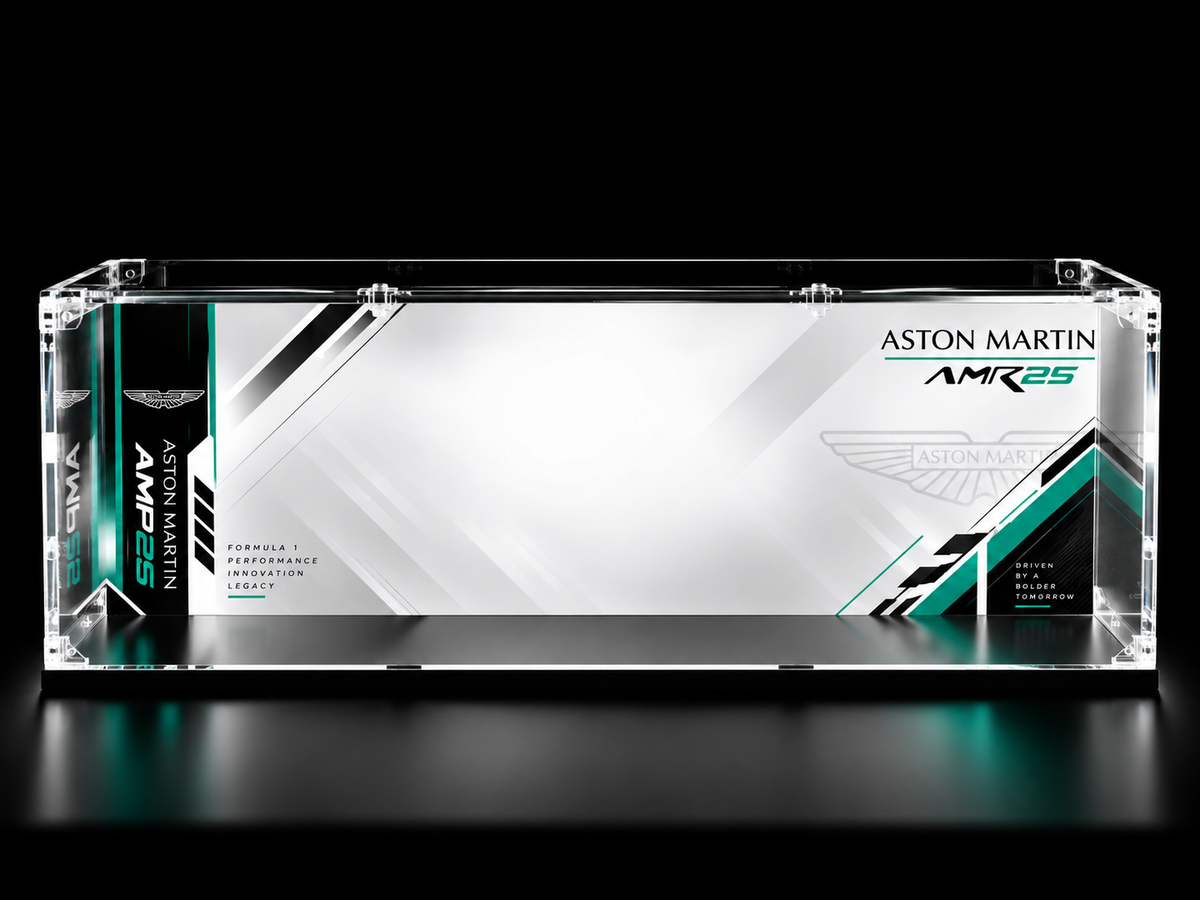 Aston Martin F1 AMR25 — Vitrine