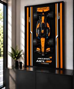 McLaren MCL38 — Cadre mural